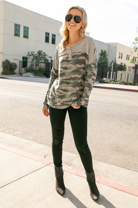 PLUS CAMOUFLAGE HENLEY TOP